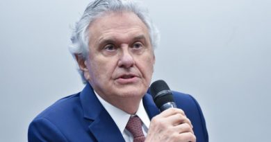 Governador Ronaldo Caiado anuncia que vai deixar União Brasil