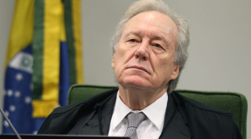 Escritório de Lewandowski recebeu R$ 5 milhões do Banco Master por serviços de consultoria