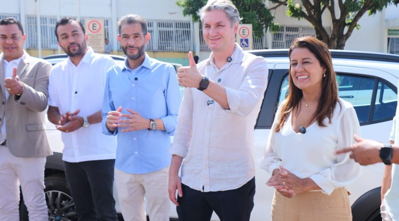 Emenda de Anderson Teodoro reforça frota de secretarias em Águas Lindas de Goiás