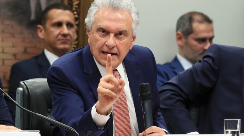 Caiado rebate Lula sobre terras raras em defesa de autonomia estadual