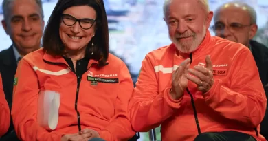 Petrobras expõe pressão de Lula para aparelhar politicamente a estatal