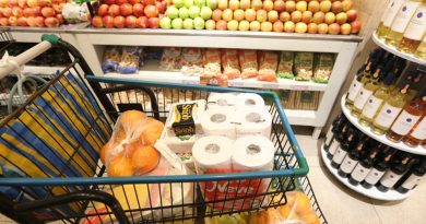 Supermercados em Goiás passam a funcionar somente até 11 horas aos domingos e feriados