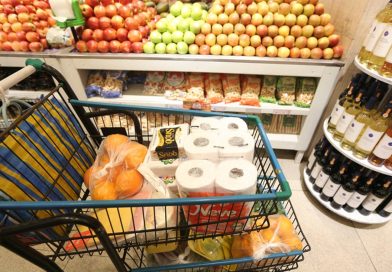 Supermercados em Goiás passam a funcionar somente até 11 horas aos domingos e feriados